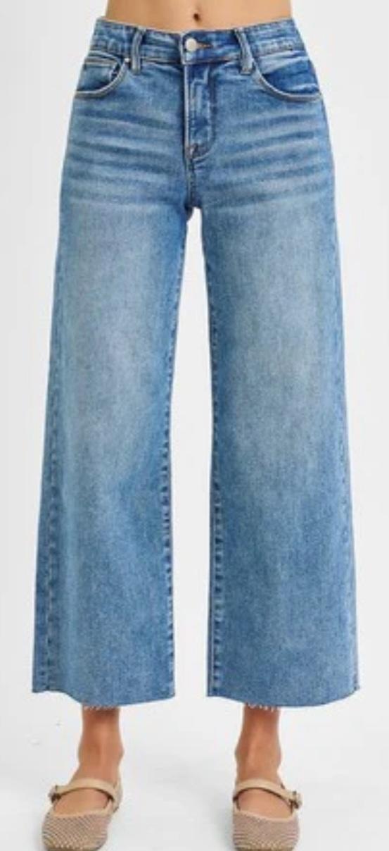 Mid-RIse Crop Wide Jeans
