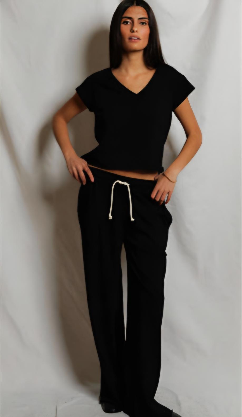 Shakira Pant
