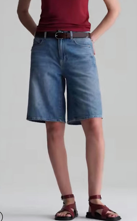 Thalia Short