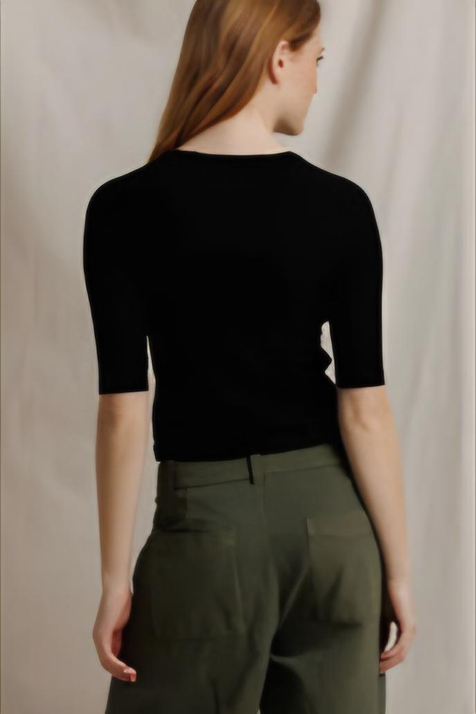 Amelia Tee